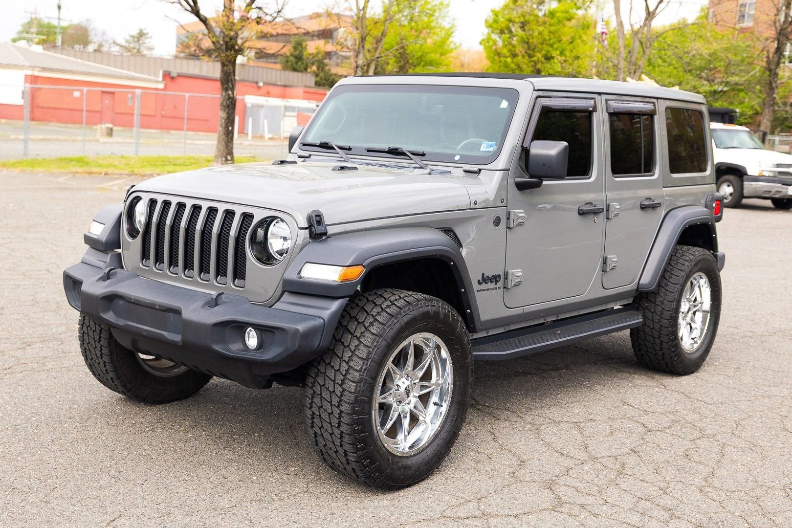 2023 Jeep Wrangler Sport Altitude