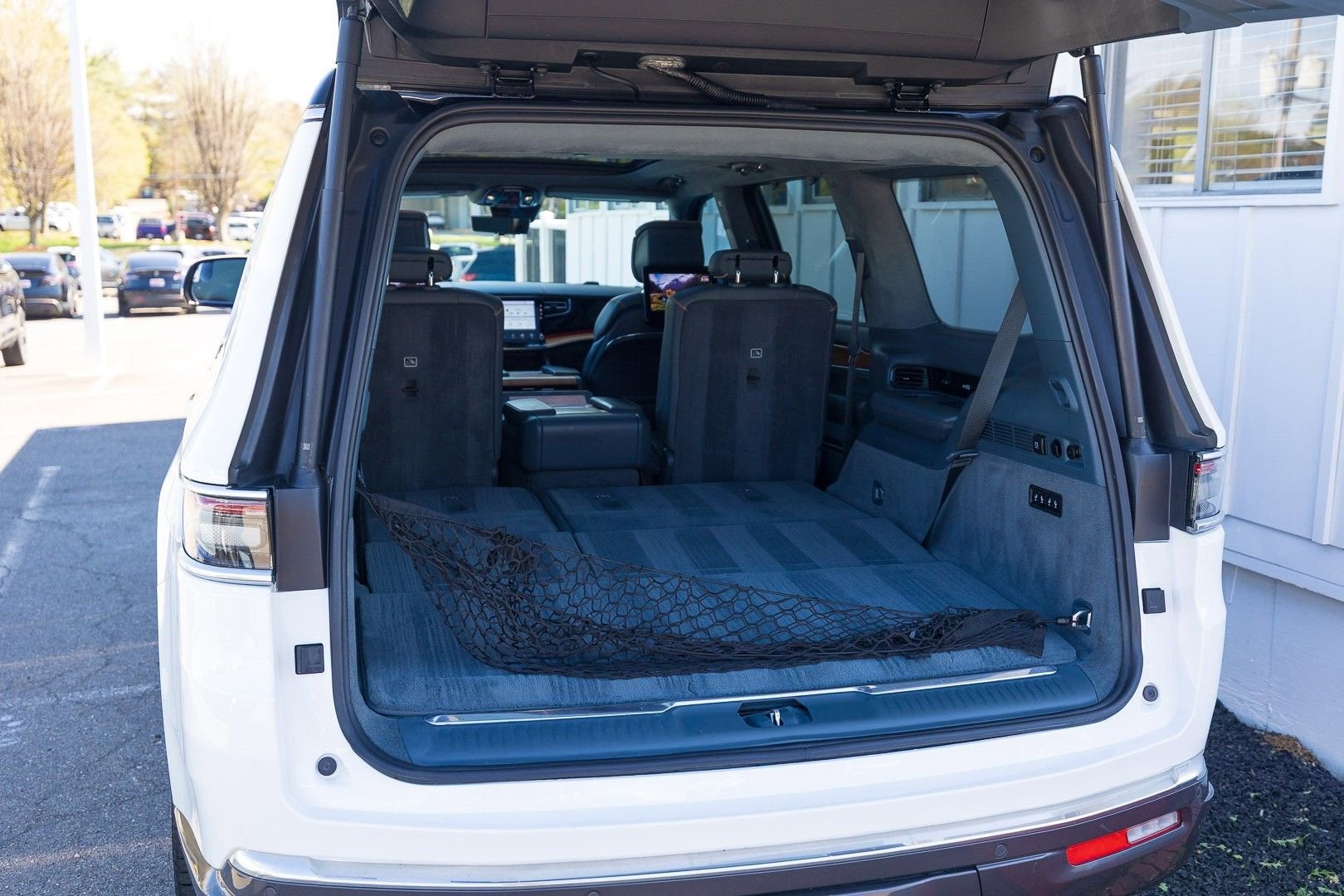2022 Jeep Grand Wagoneer Series II