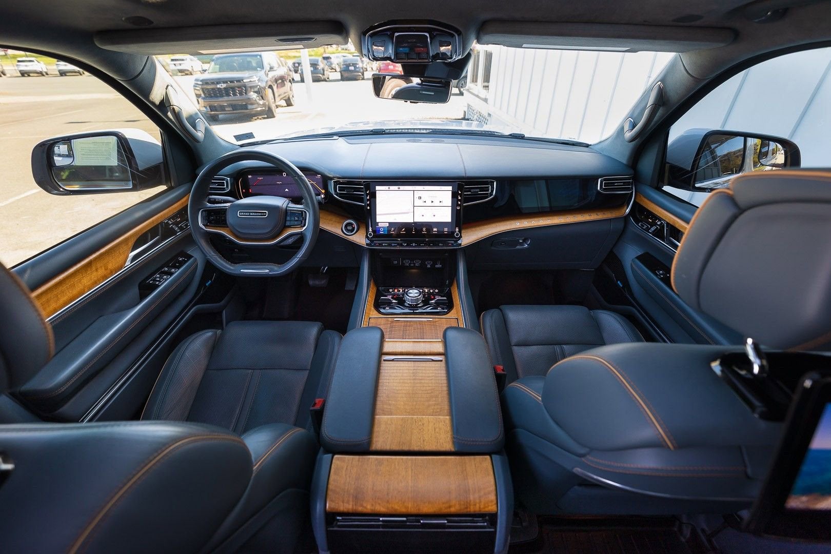 2022 Jeep Grand Wagoneer Series II