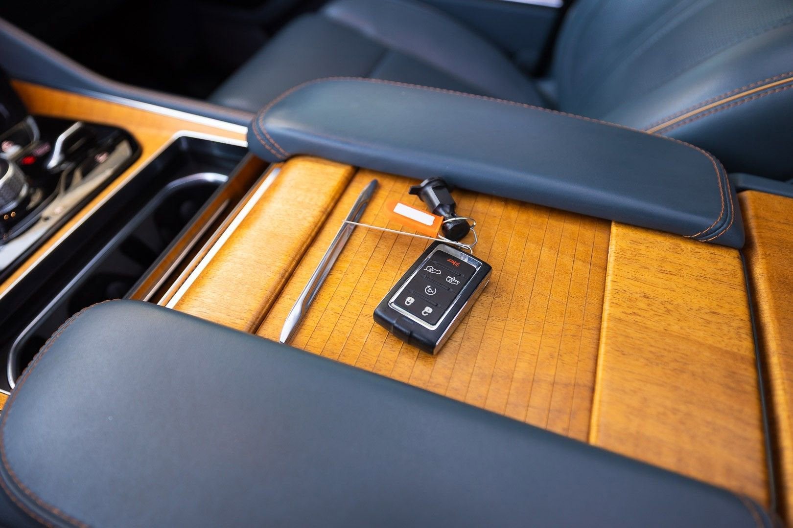 2022 Jeep Grand Wagoneer Series II