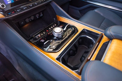 2022 Jeep Grand Wagoneer Series II