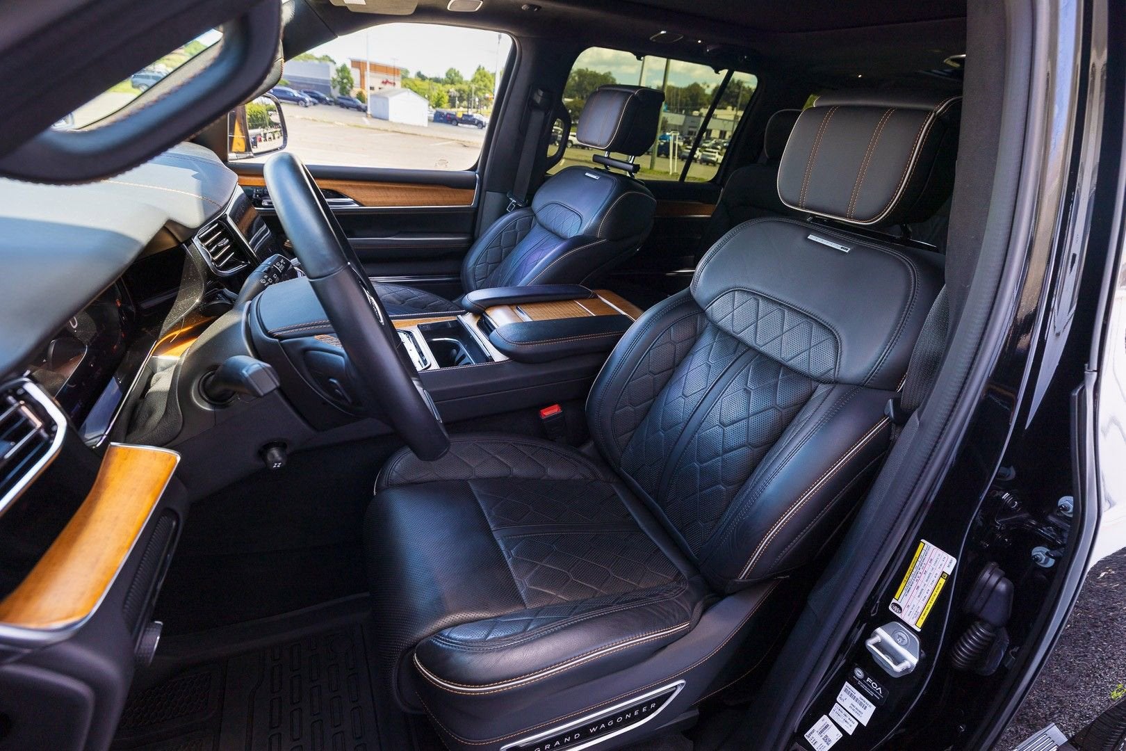 2022 Jeep Grand Wagoneer Series III