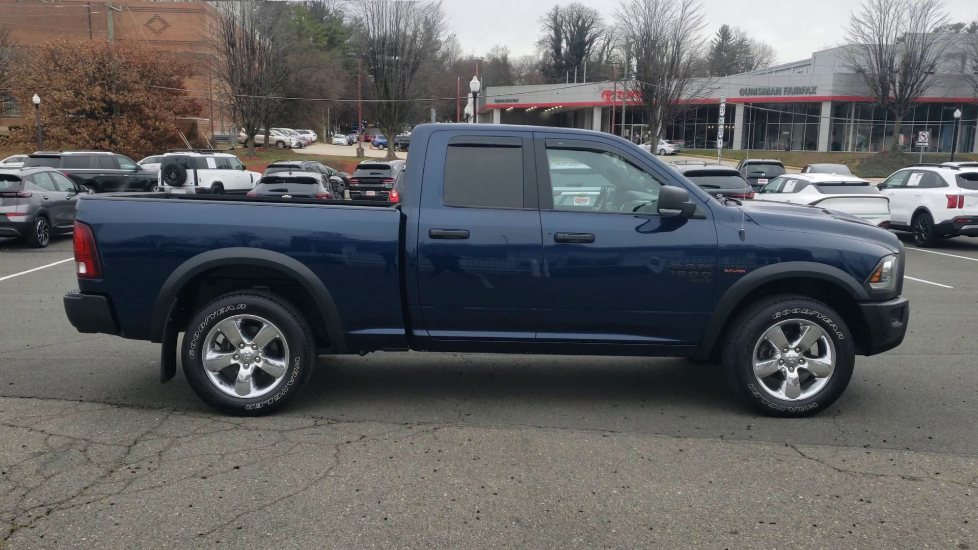 2022 RAM 1500 Classic SLT