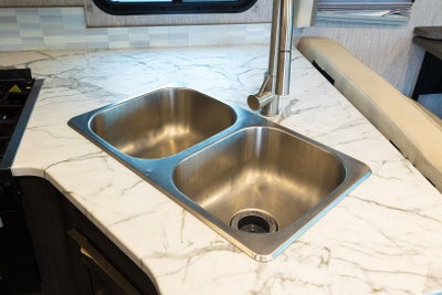 2021 Ford F-53 Motorhome Stripped C F53 MOTORHM STRIP