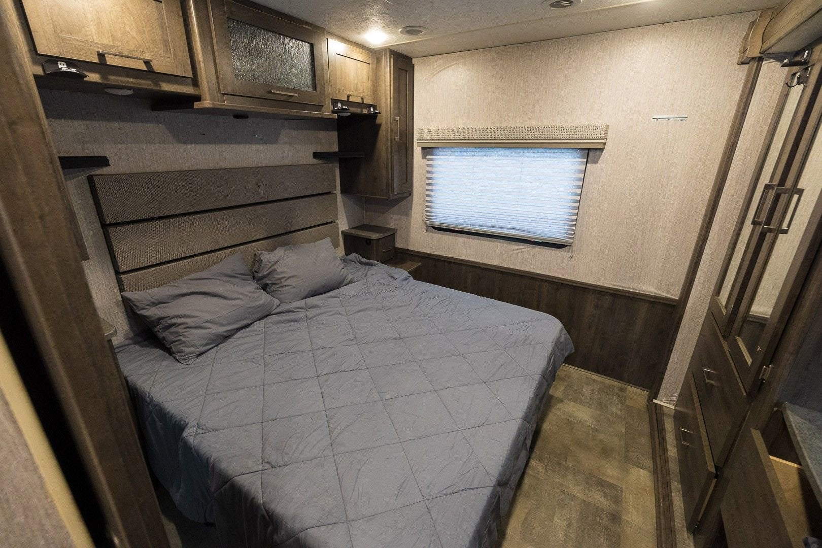 2021 Ford F-53 Motorhome Stripped C F53 MOTORHM STRIP