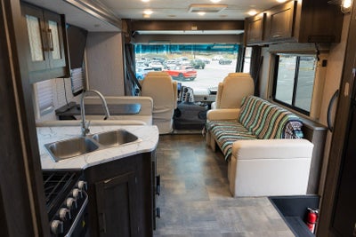 2021 Ford F-53 Motorhome Stripped C F53 MOTORHM STRIP