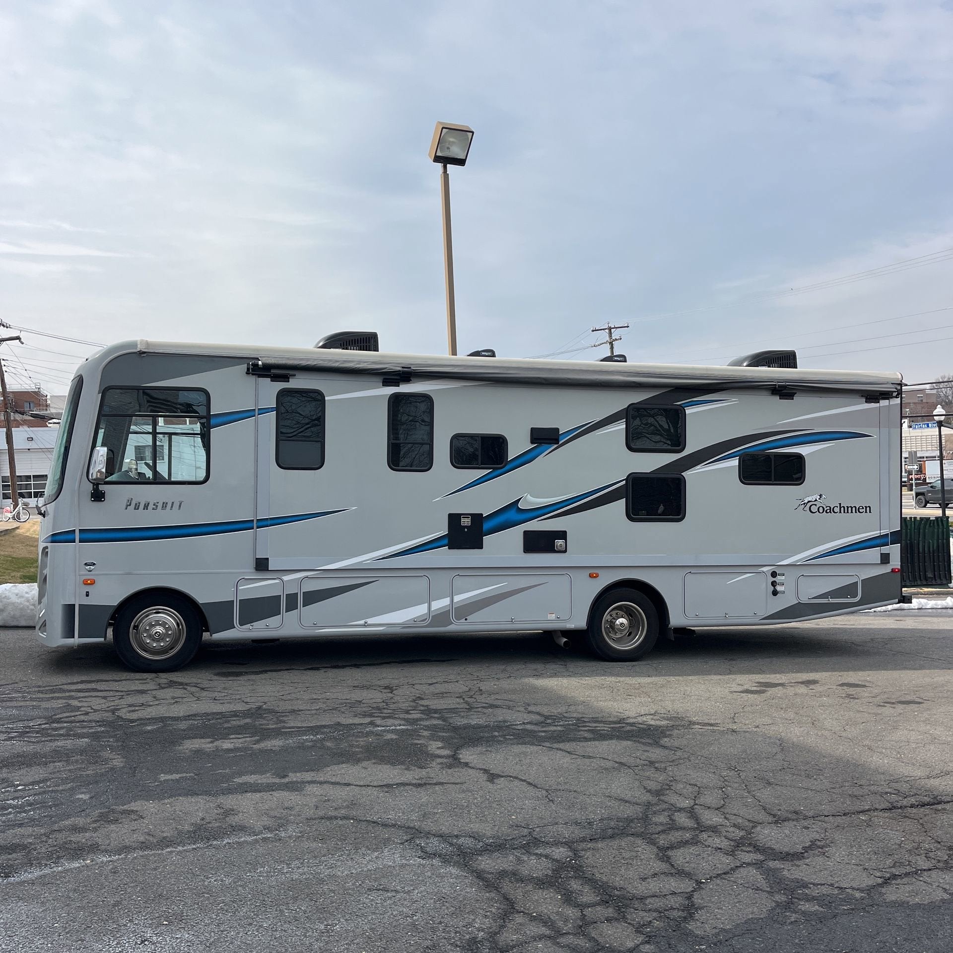 2021 Ford F-53 Motorhome Stripped C F53 MOTORHM STRIP