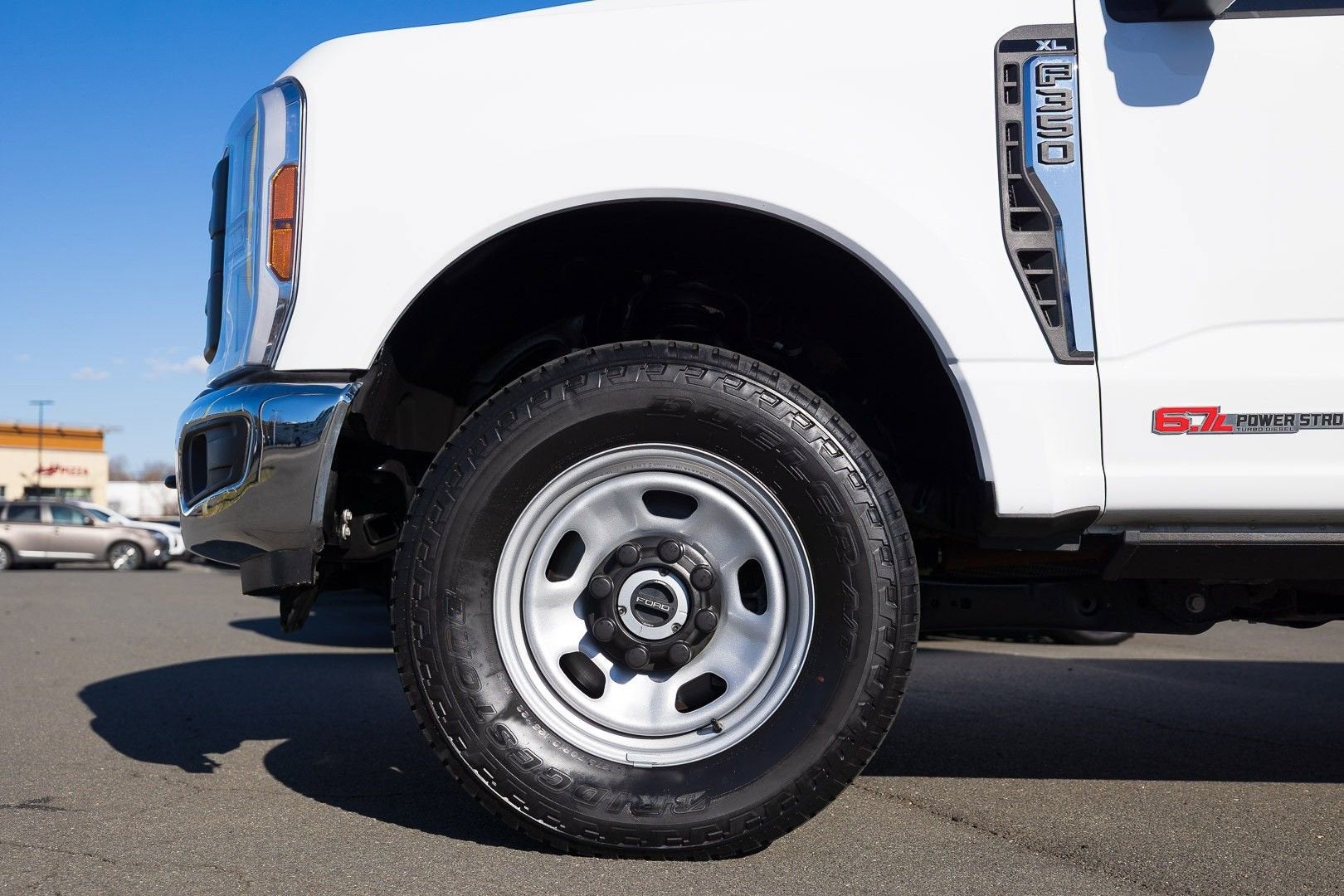 2024 Ford Super Duty F-350 SRW XL