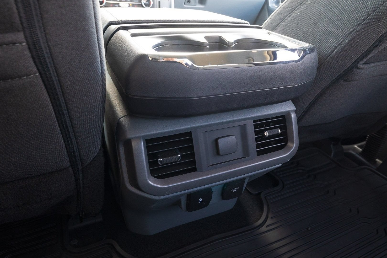 2023 Ford F-150 Lightning Pro