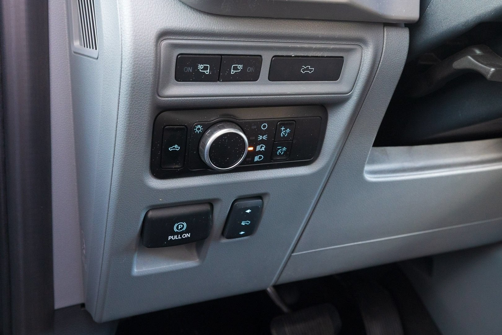2023 Ford F-150 Lightning Pro