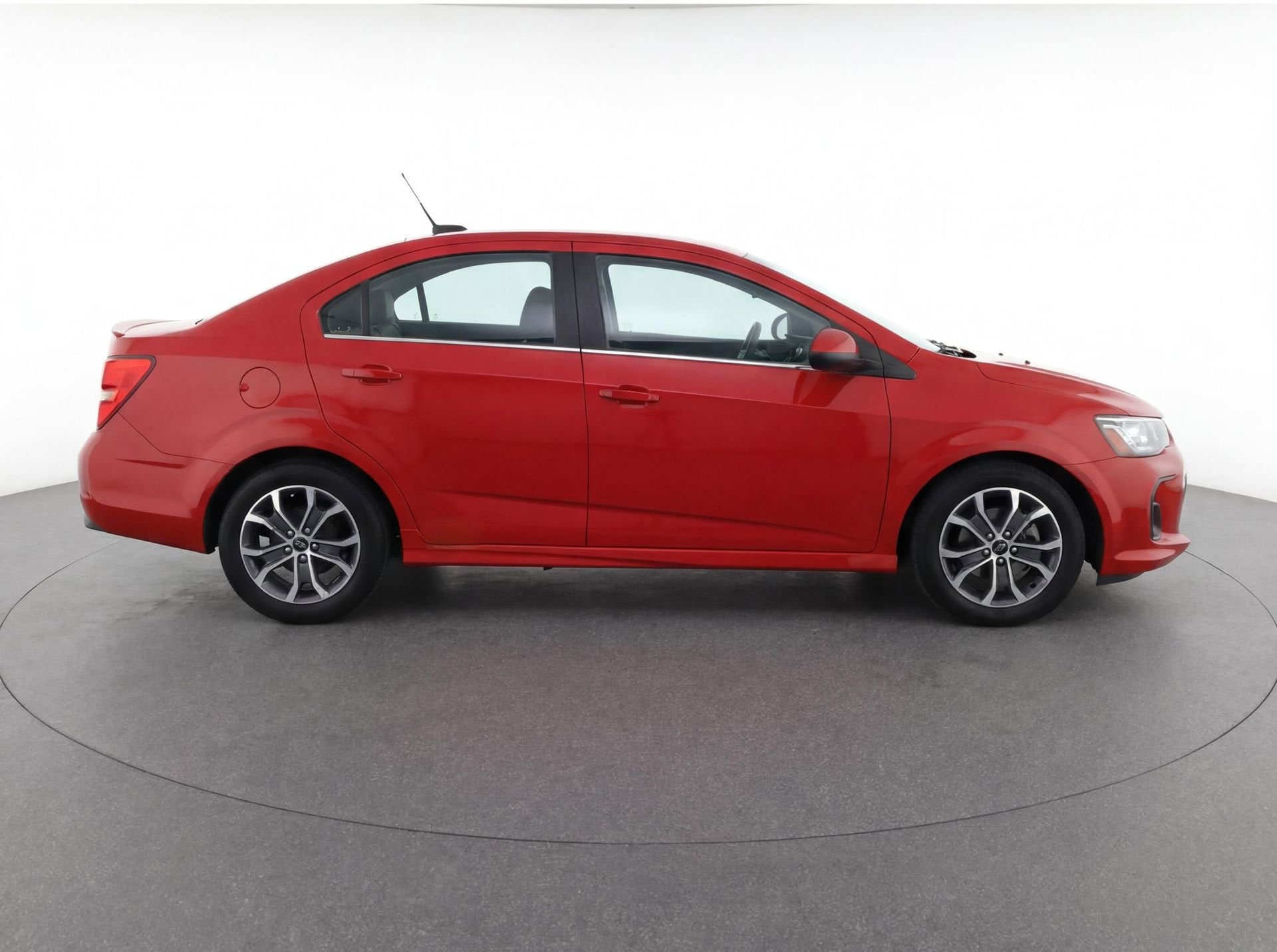 2020 Chevrolet Sonic LT