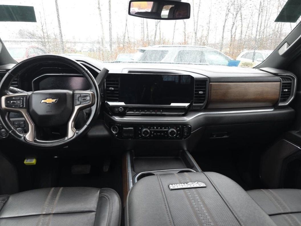 2024 Chevrolet Silverado 3500 HD High Country DRW