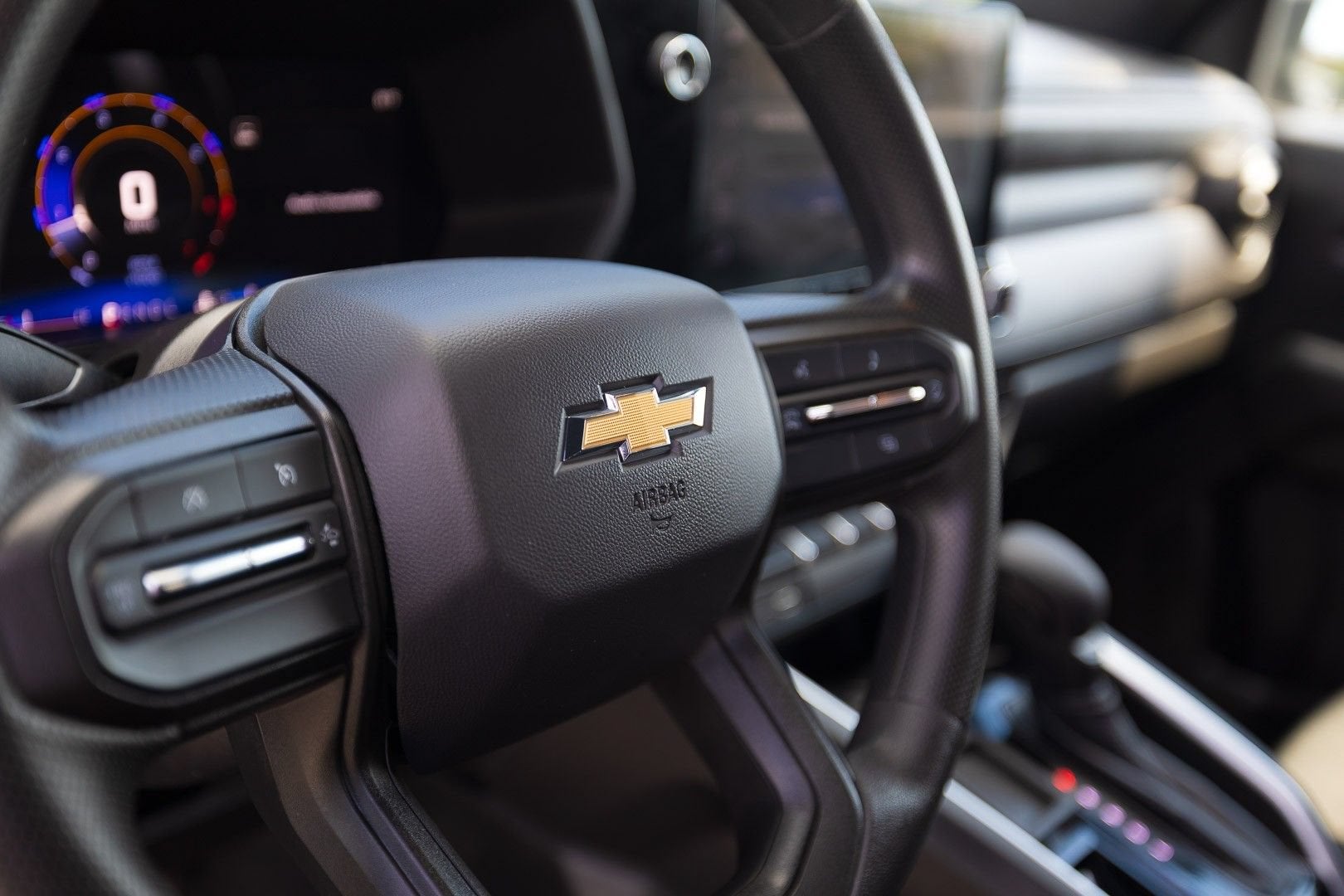 2024 Chevrolet Colorado WT
