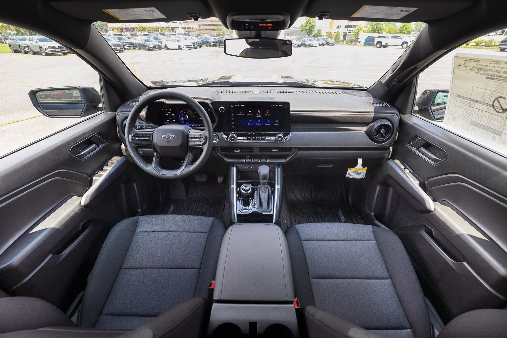2026 Chevrolet Colorado Trail Boss - Photo 13