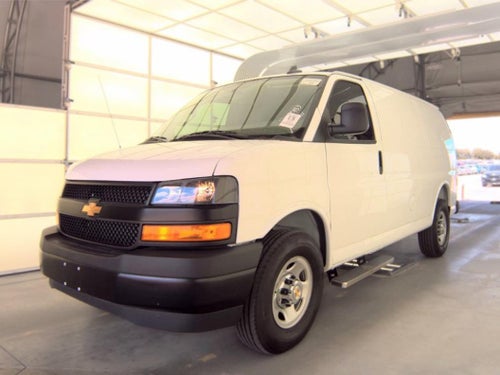 2025 Chevrolet Express Cargo WT