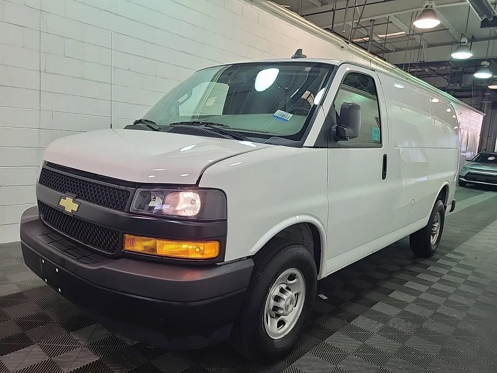 2023 Chevrolet Express Cargo 2500 WT