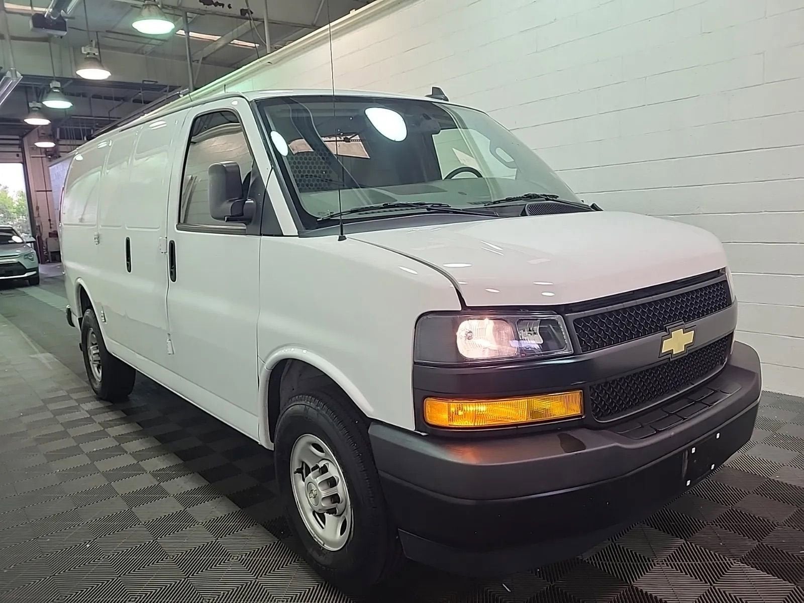 2023 Chevrolet Express Cargo 2500 WT