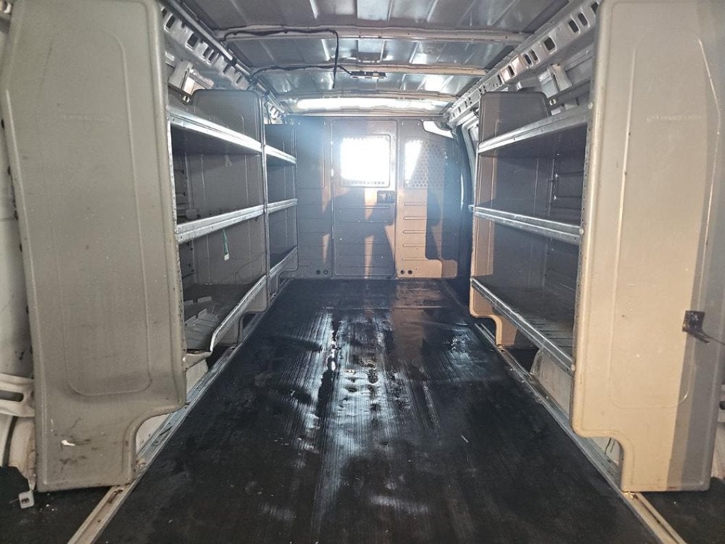 2022 Chevrolet Express Cargo 2500 2500 RWD 155