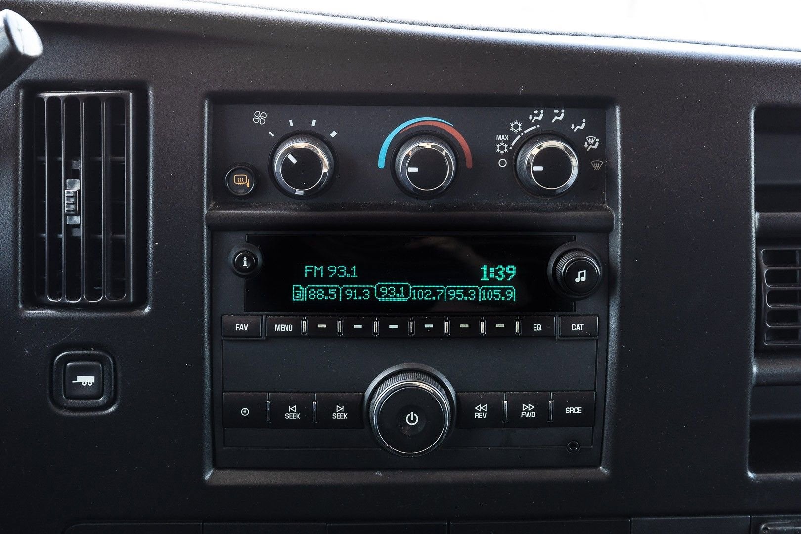 2023 Chevrolet Express Cargo 2500 WT