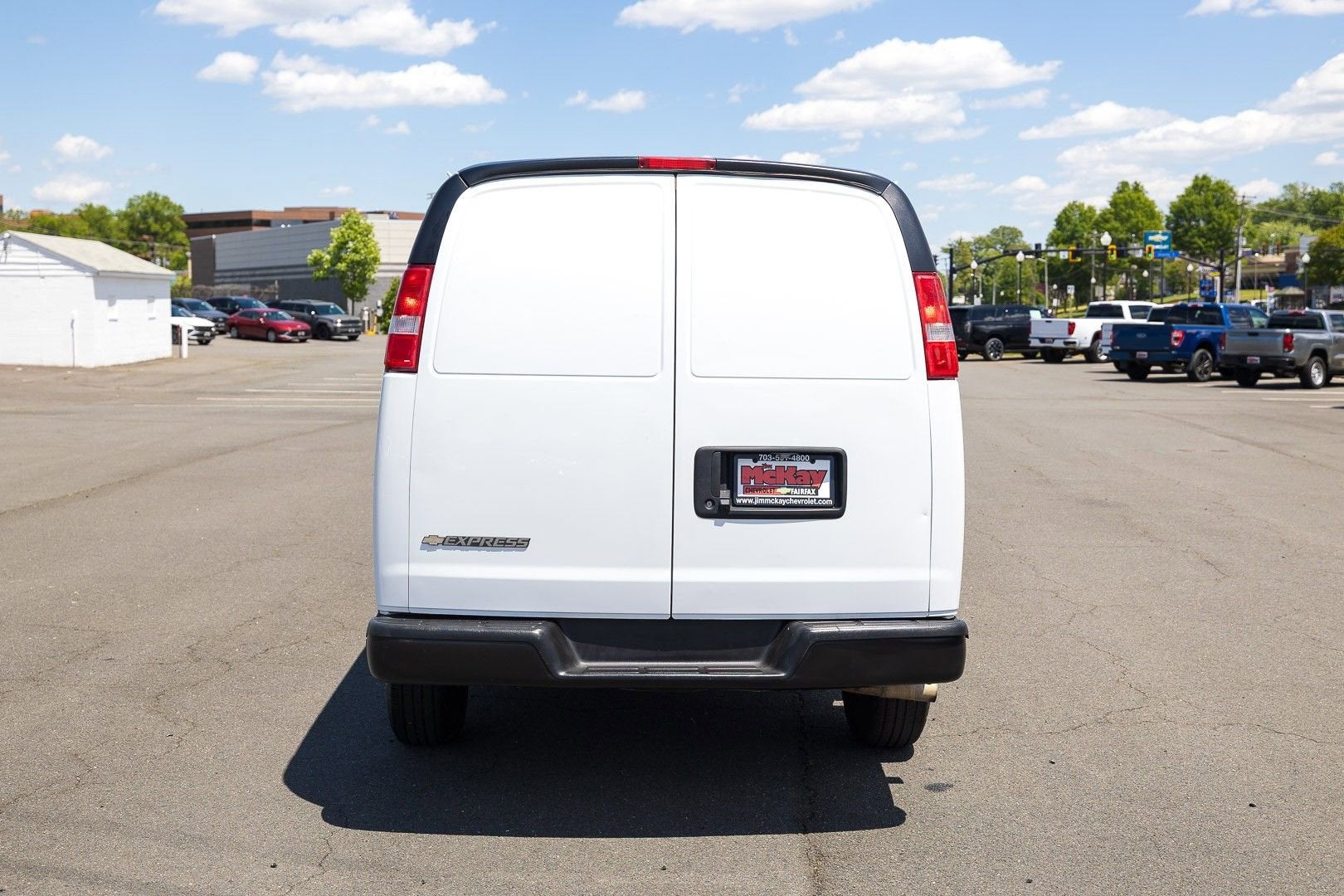 2023 Chevrolet Express Cargo 2500 WT