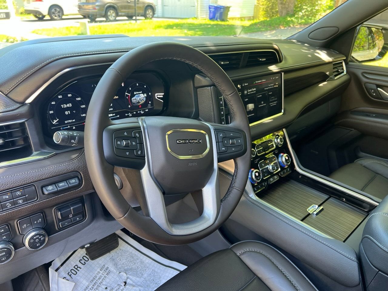 2023 GMC Yukon Denali