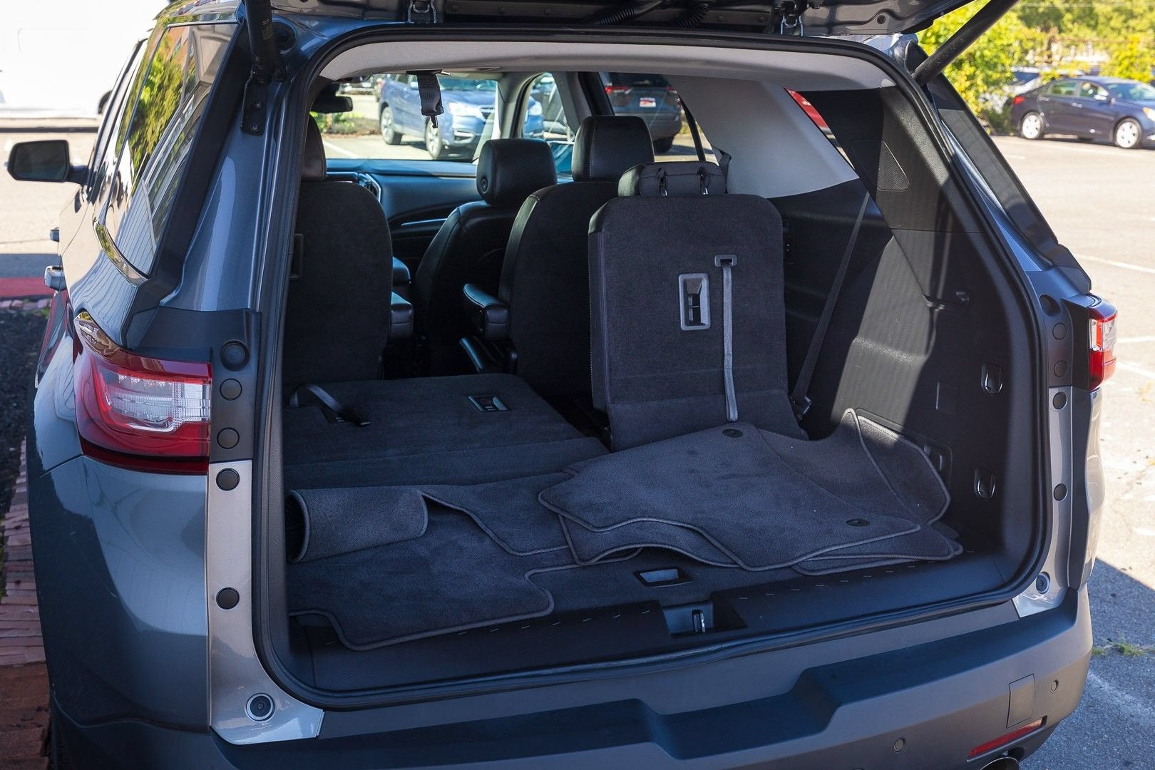 2021 Chevrolet Traverse RS