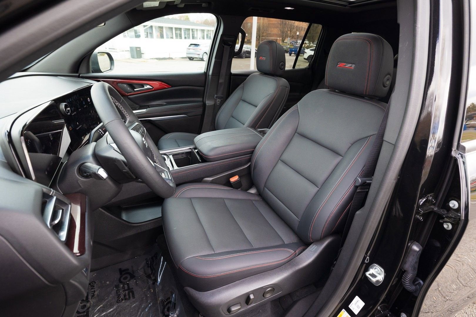 2025 Chevrolet Traverse Z71