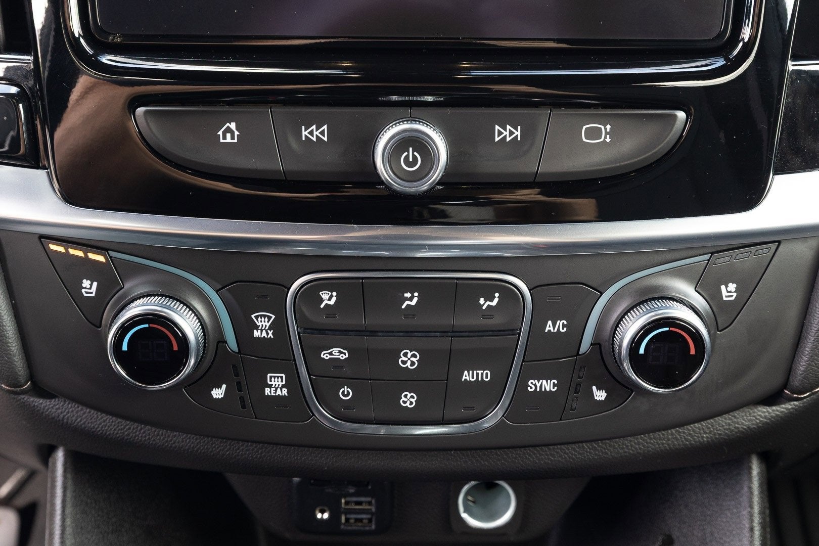 2023 Chevrolet Traverse High Country