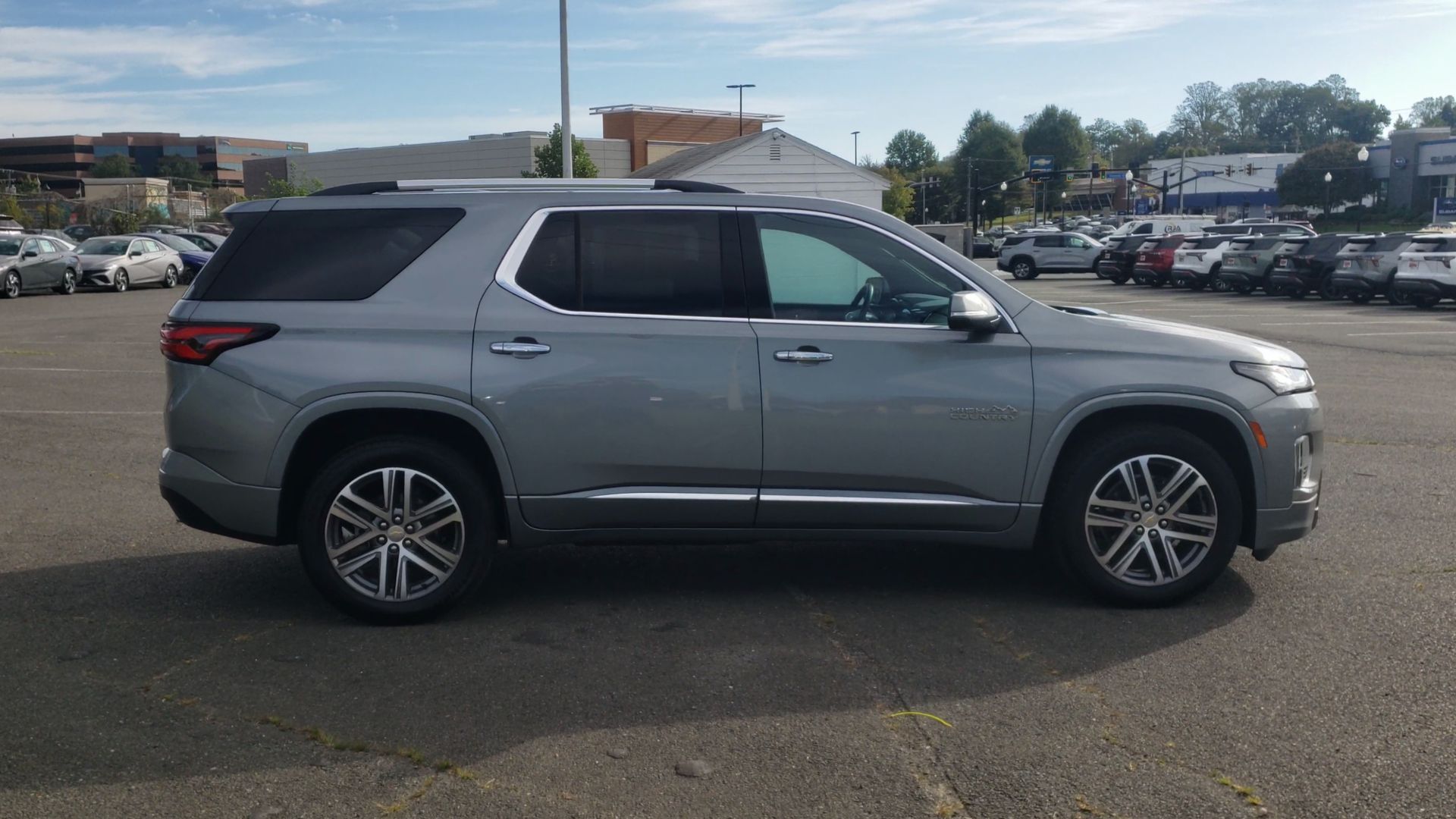 2023 Chevrolet Traverse High Country