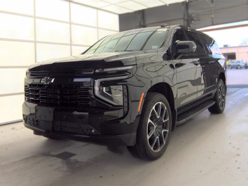 2025 Chevrolet Suburban RST
