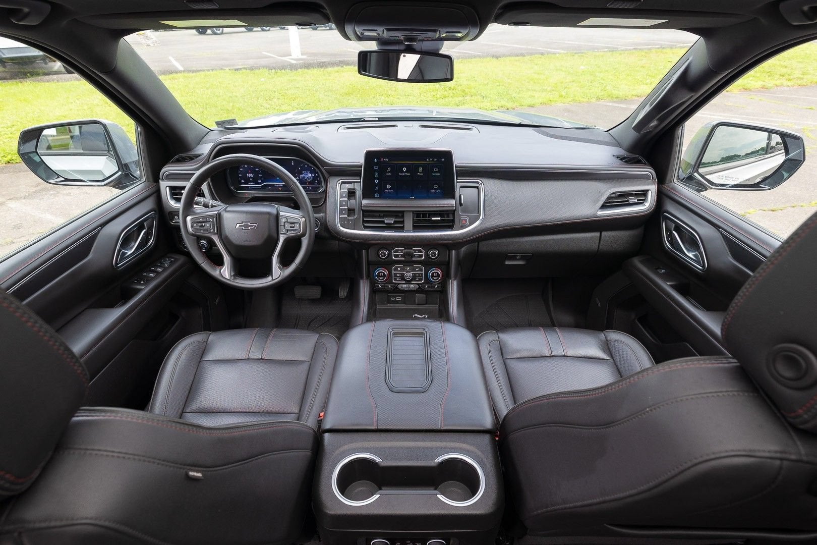 2024 Chevrolet Suburban RST
