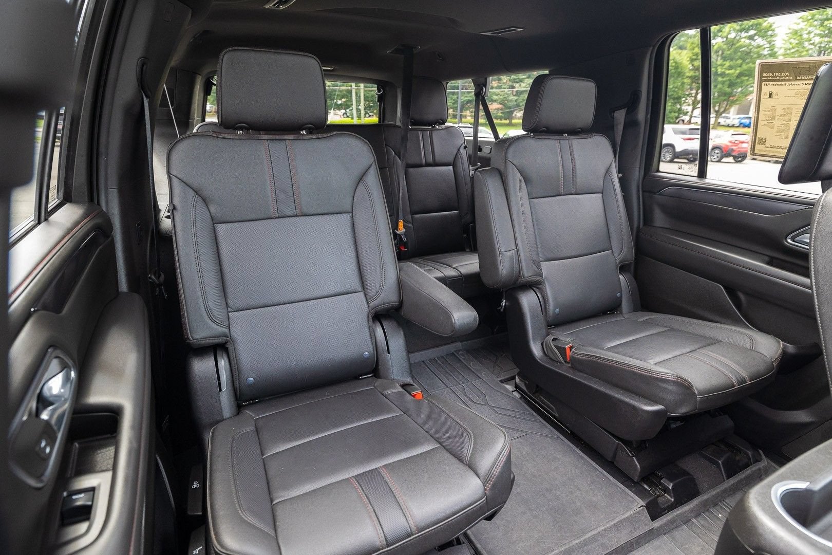2024 Chevrolet Suburban RST
