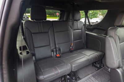 2024 Chevrolet Suburban RST