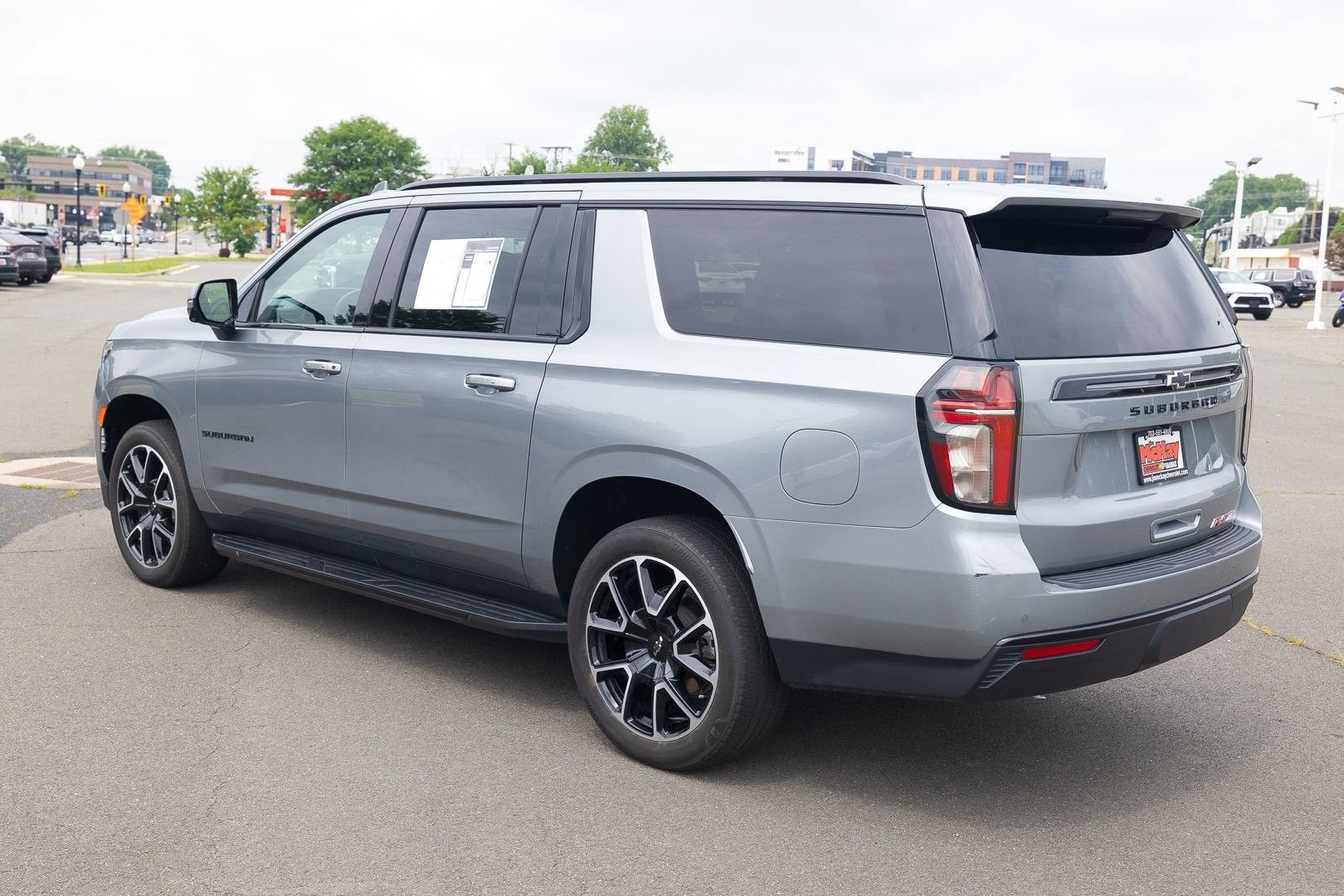 2024 Chevrolet Suburban RST