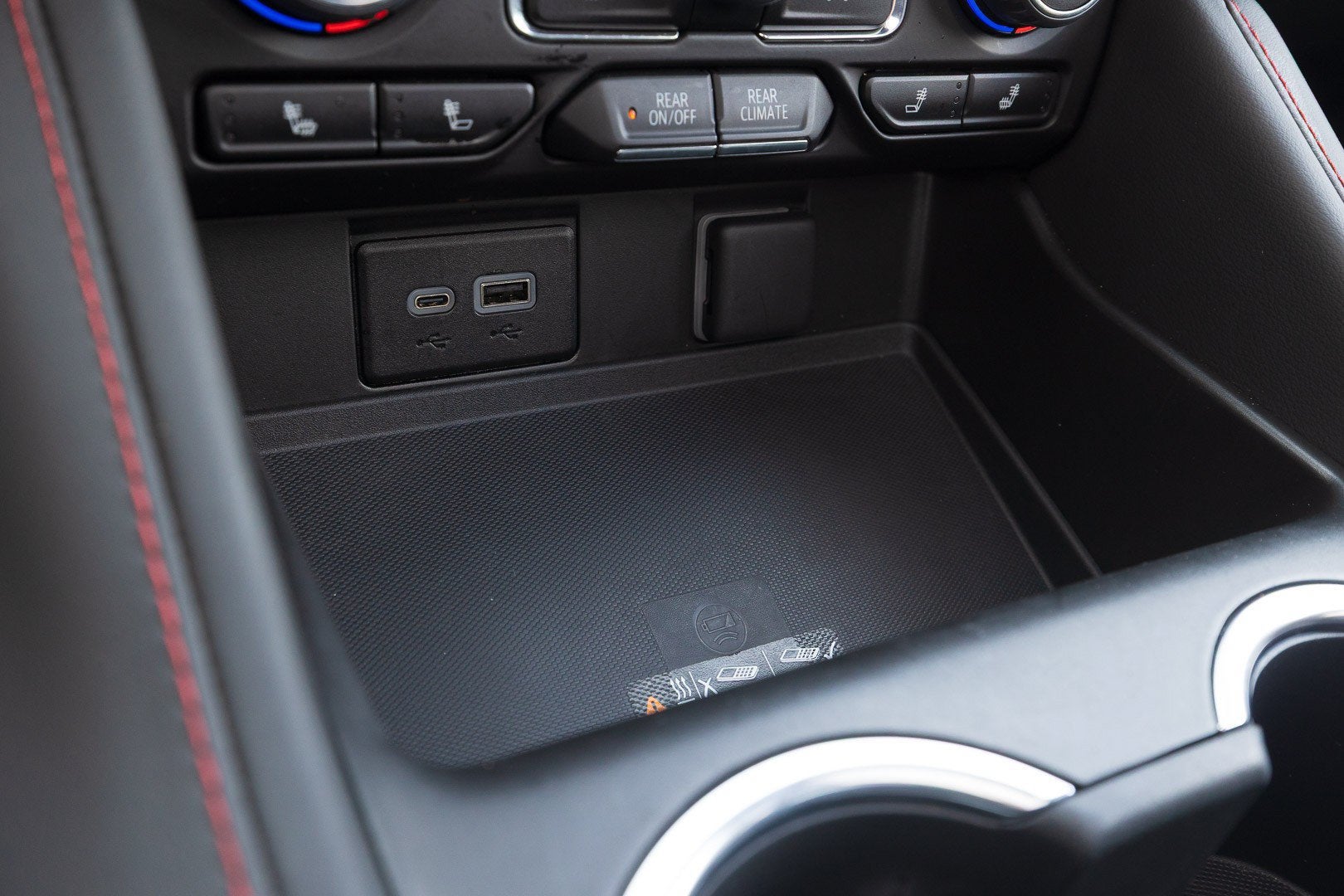 2024 Chevrolet Tahoe RST