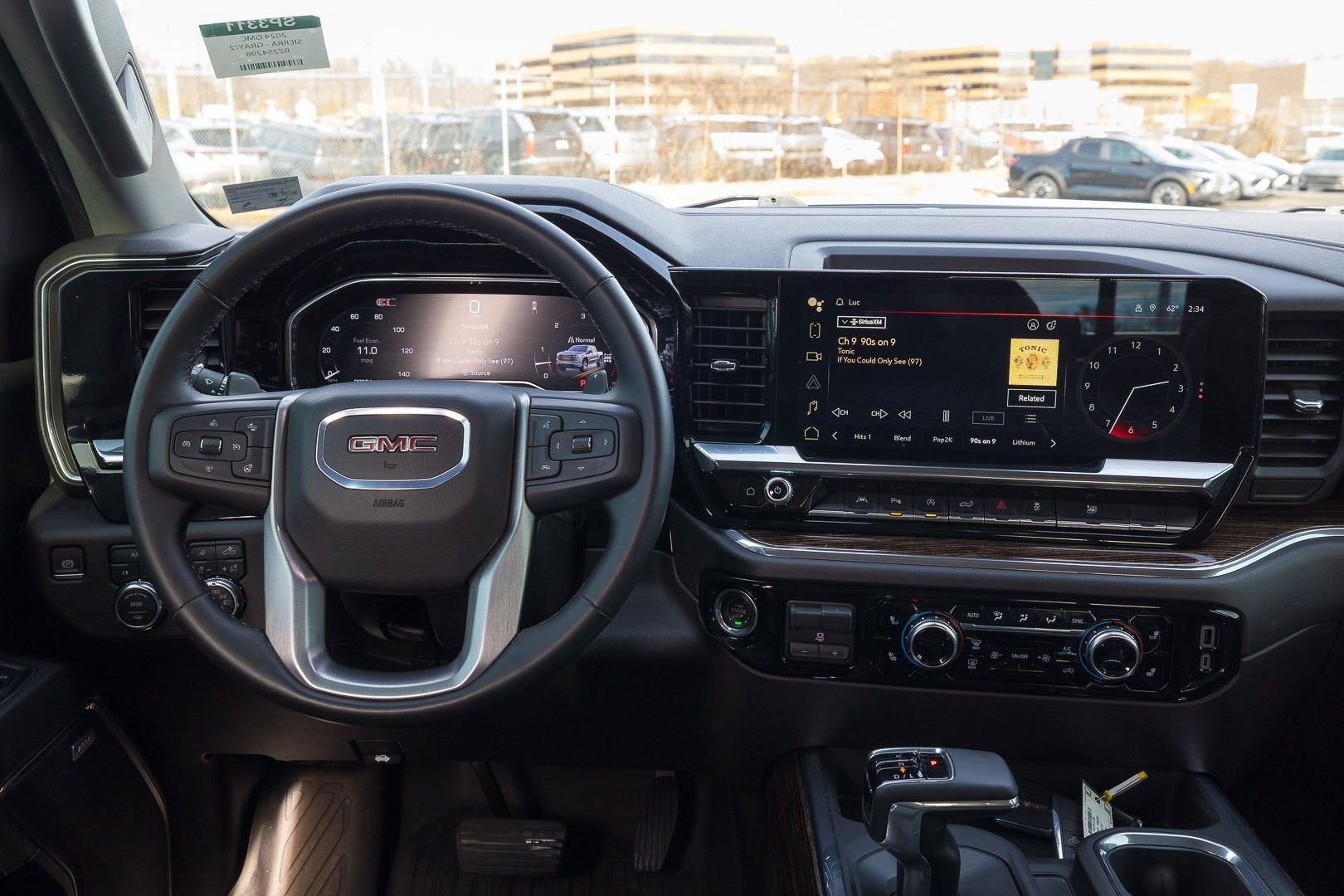 2024 GMC Sierra 1500 Elevation