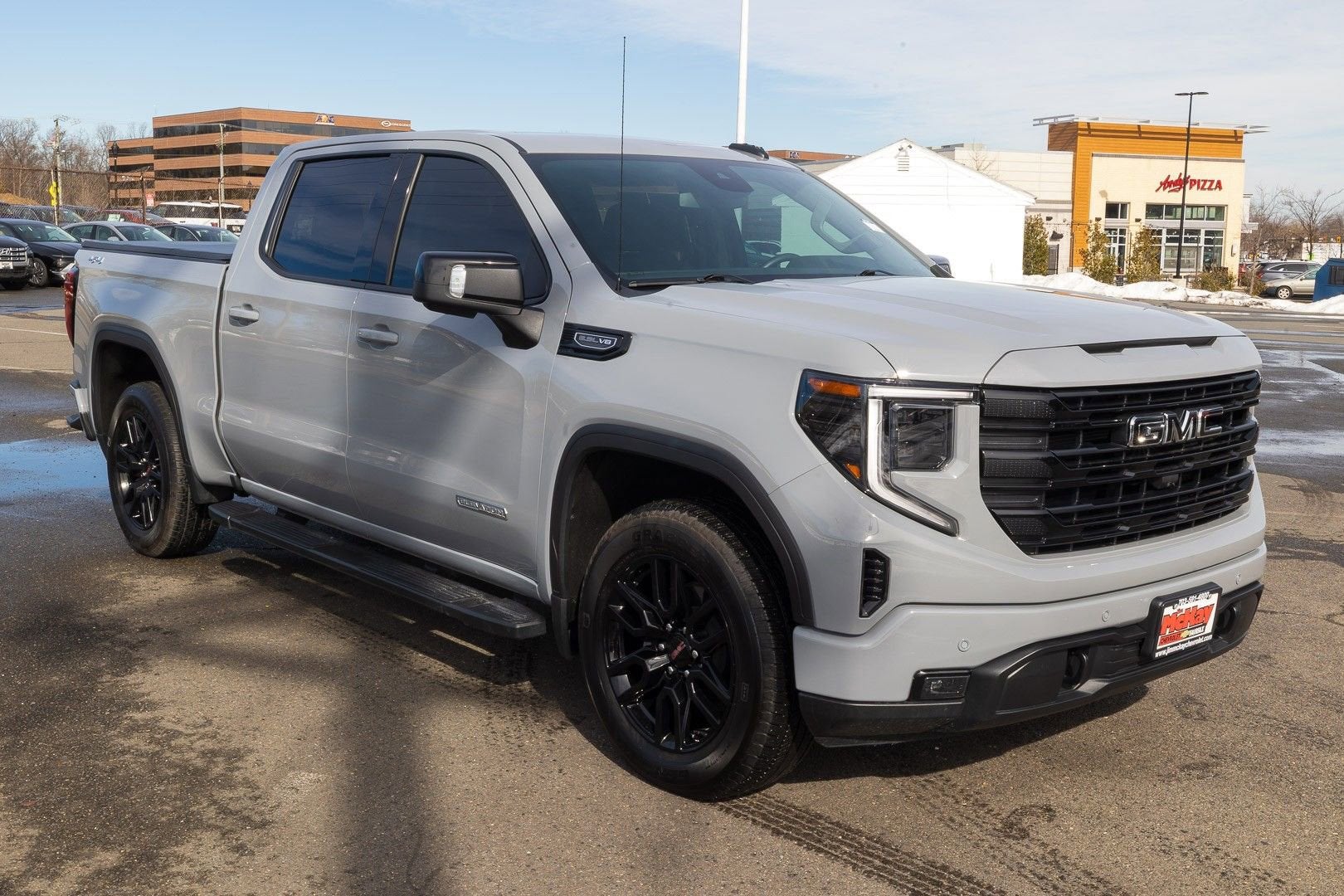 2024 GMC Sierra 1500 Elevation