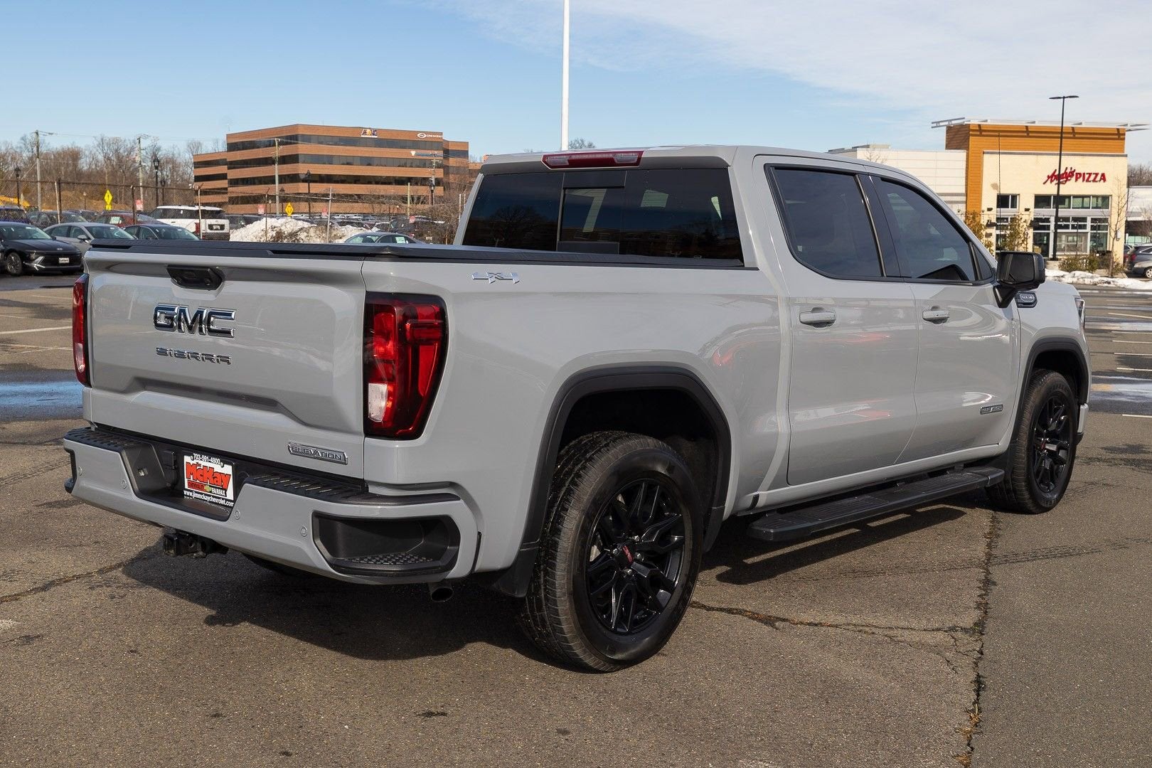 2024 GMC Sierra 1500 Elevation