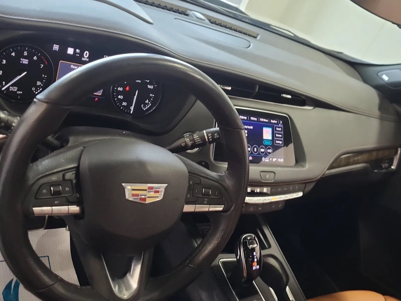 2022 Cadillac XT4 AWD Sport