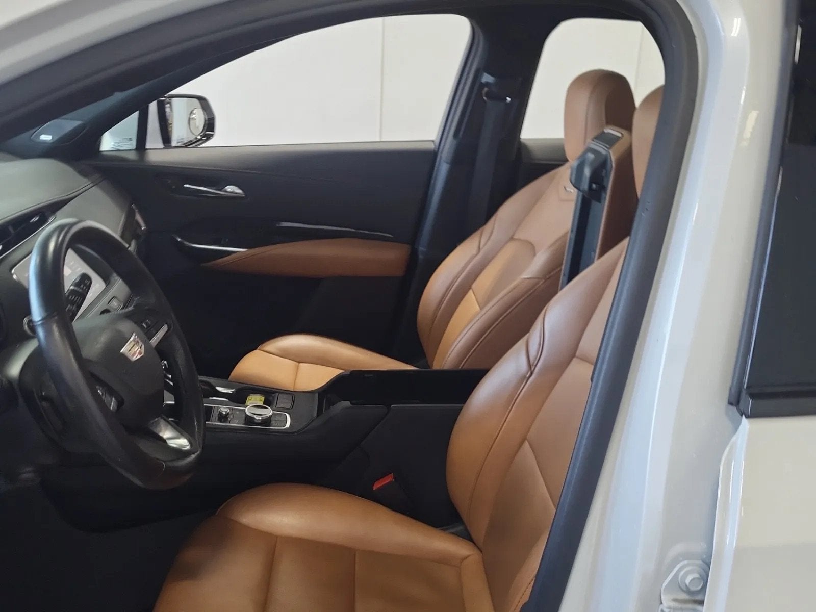 2022 Cadillac XT4 AWD Sport