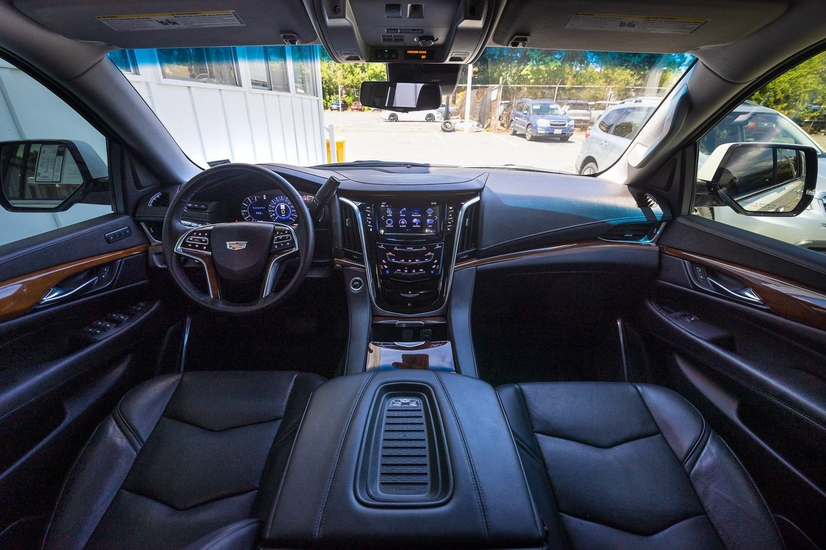 2020 Cadillac Escalade Luxury