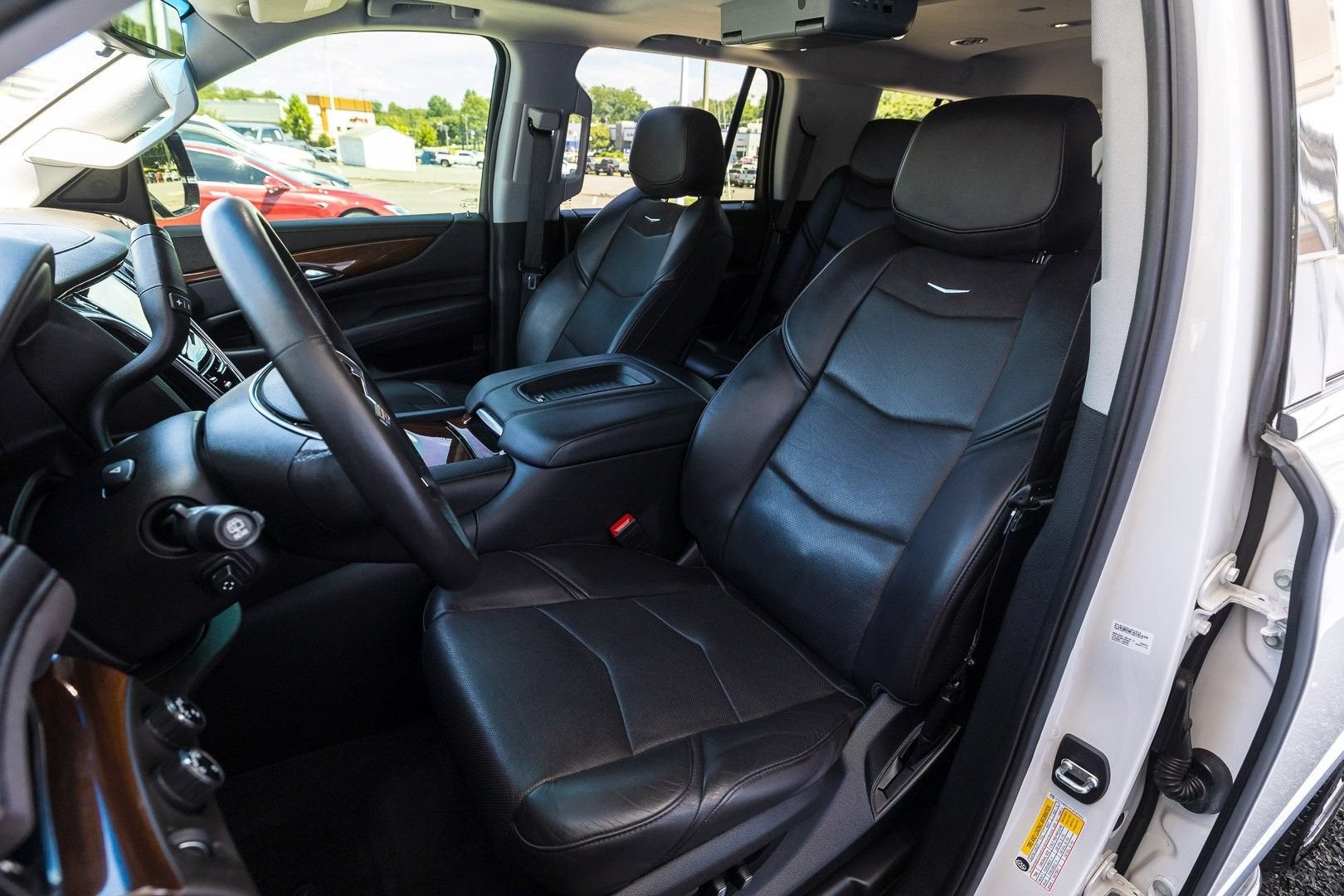 2020 Cadillac Escalade Luxury