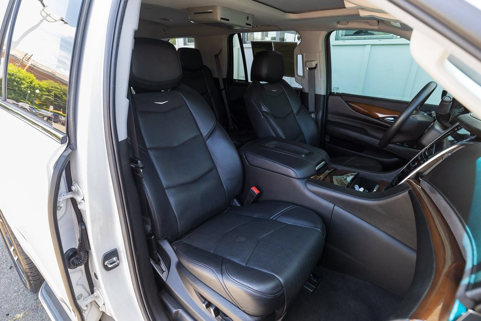 2020 Cadillac Escalade Luxury