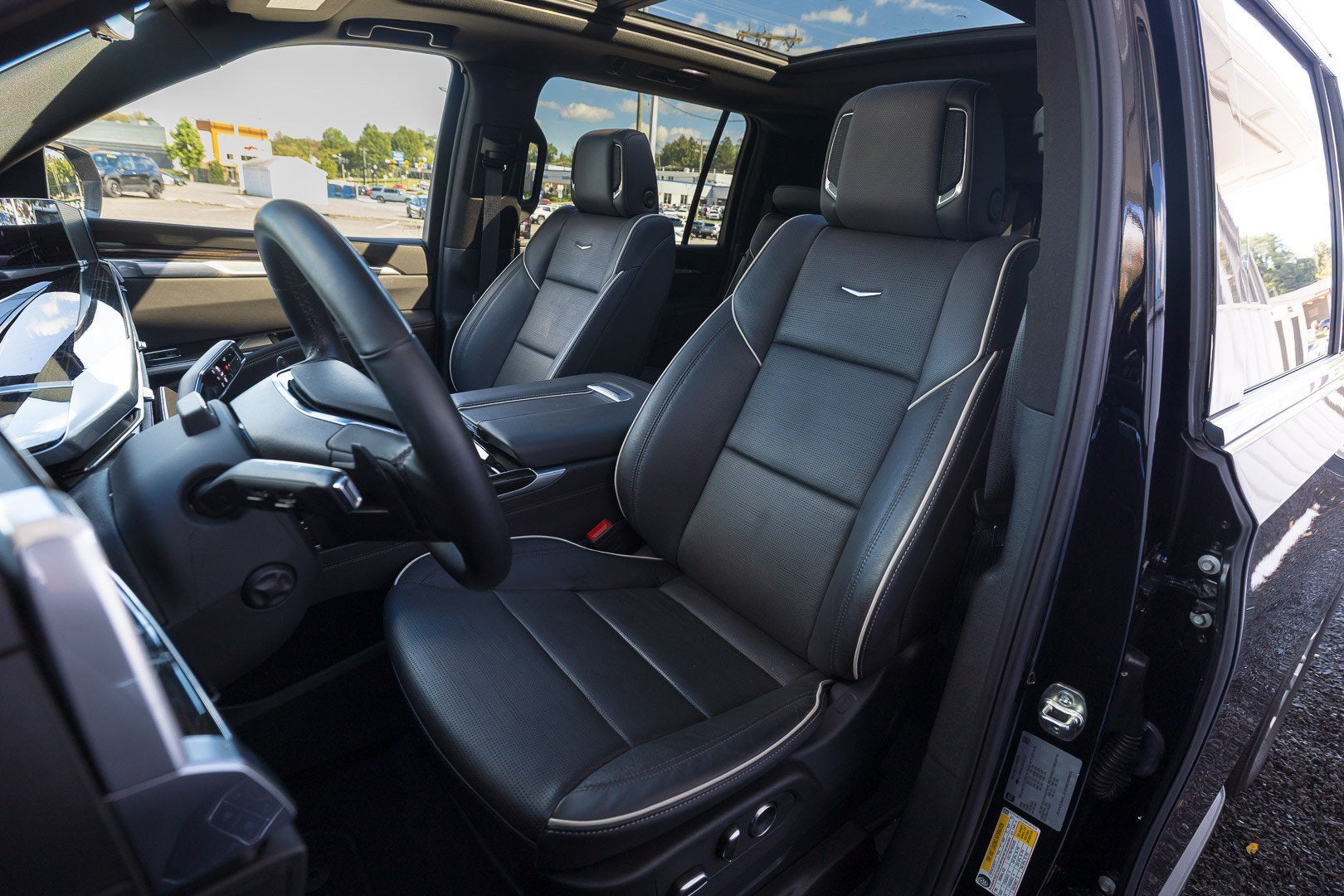 2025 Cadillac Escalade ESV Premium Luxury