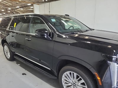2025 Cadillac Escalade ESV Premium Luxury