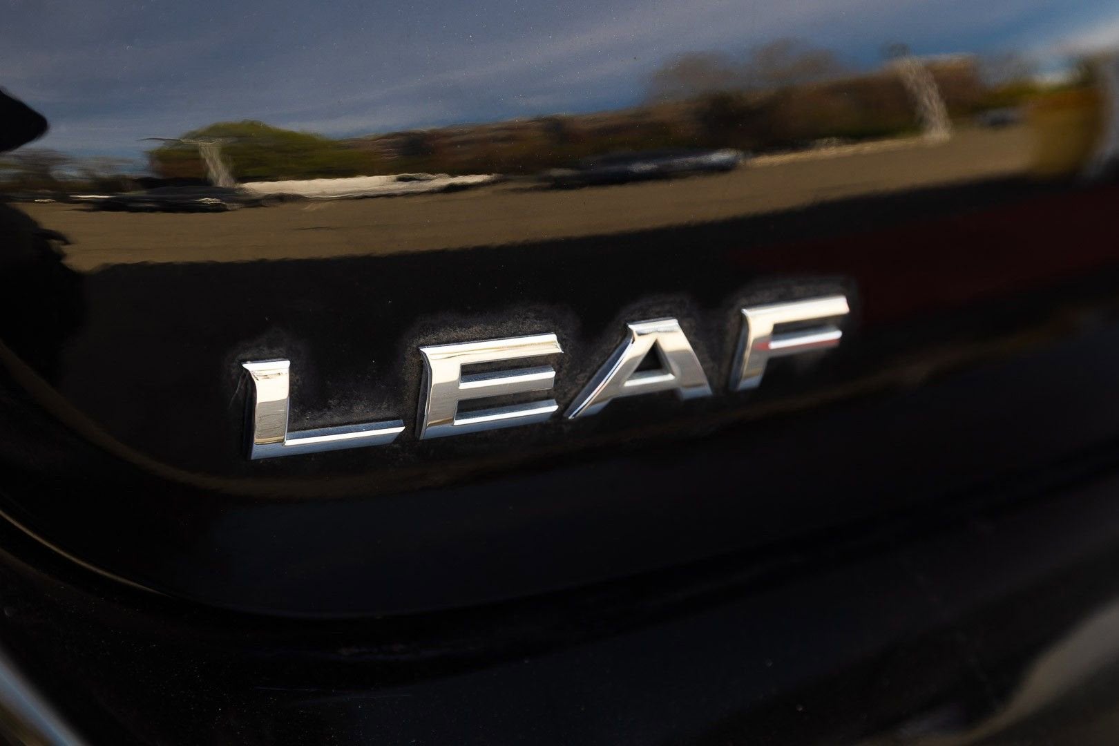 2017 Nissan LEAF S