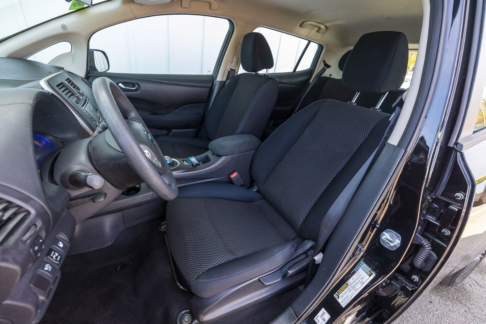 2017 Nissan LEAF S