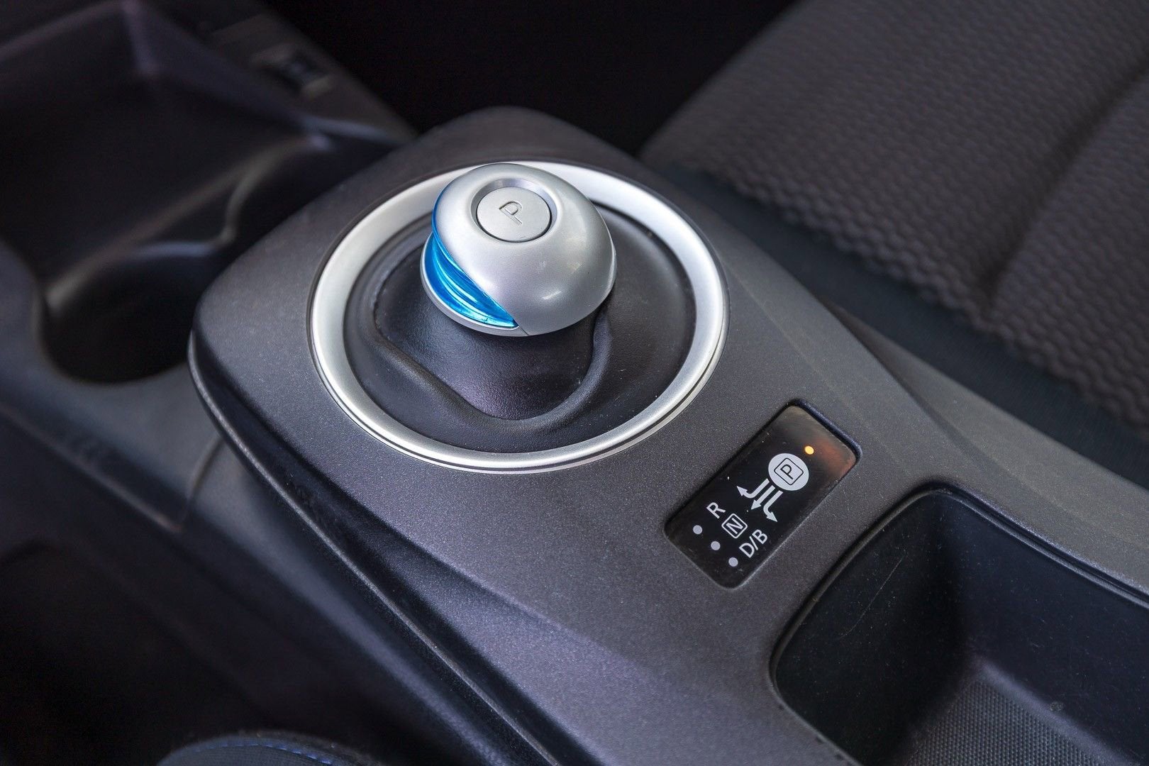 2017 Nissan LEAF S
