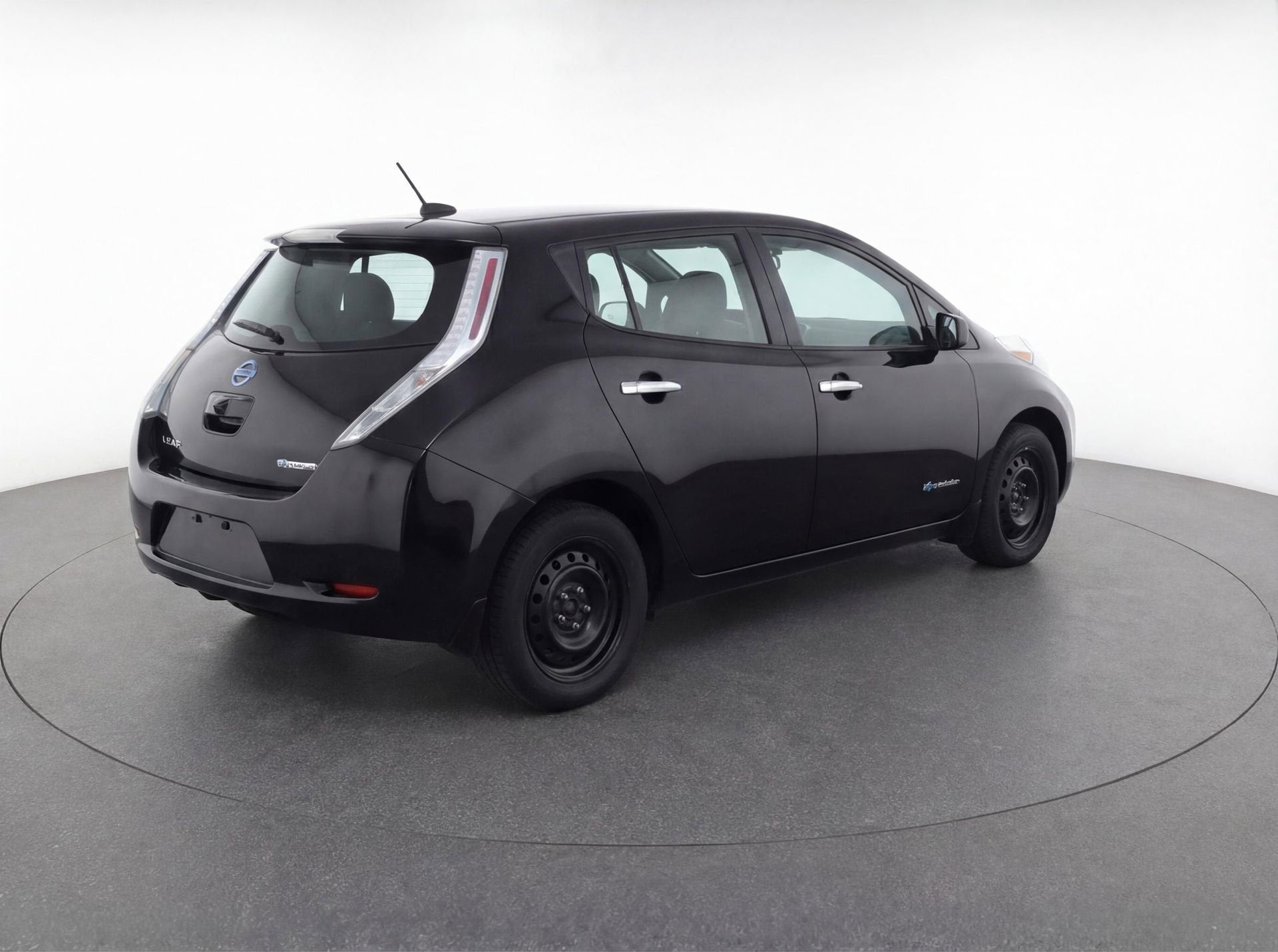 2017 Nissan LEAF S