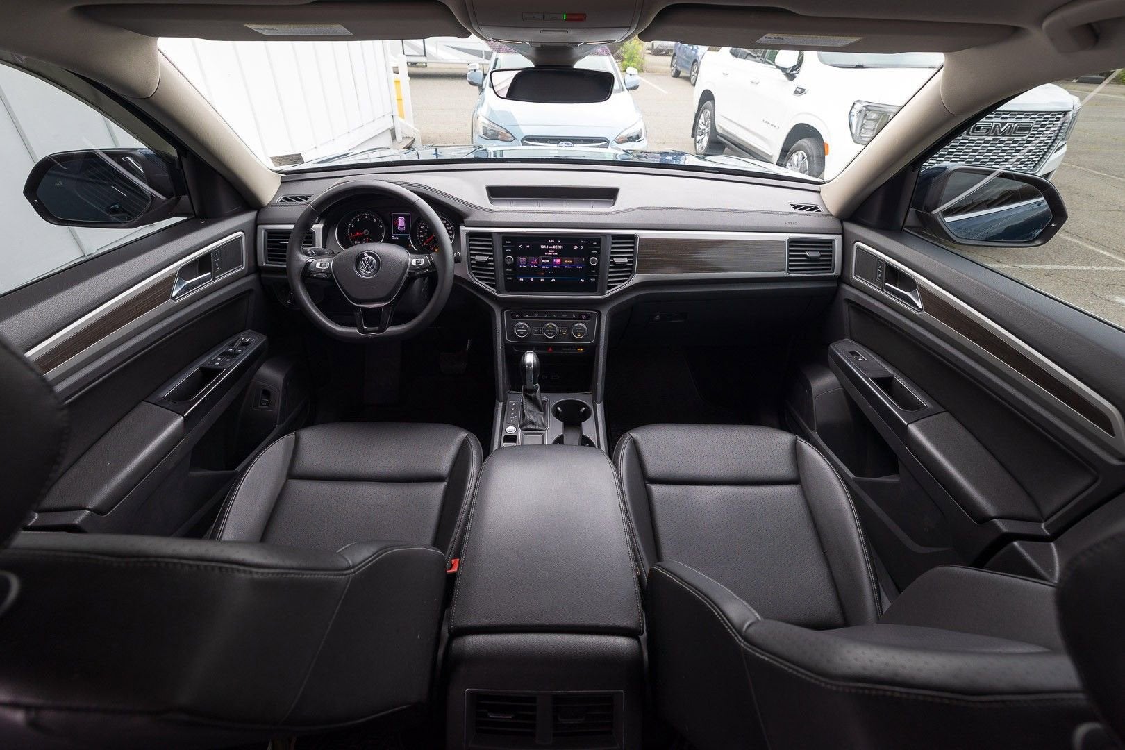 2019 Volkswagen Atlas 2.0T SE w/Technology